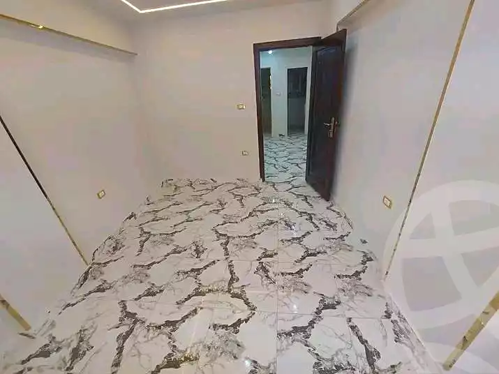 https://aqarmap.com.eg/en/listing/6885724-for-rent-alexandria-al-agamy-bw-ywsf