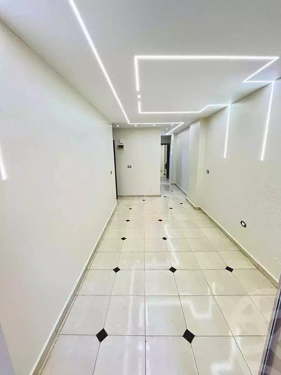 https://aqarmap.com.eg/en/listing/6885775-for-sale-alexandria-lsywf-shamaa