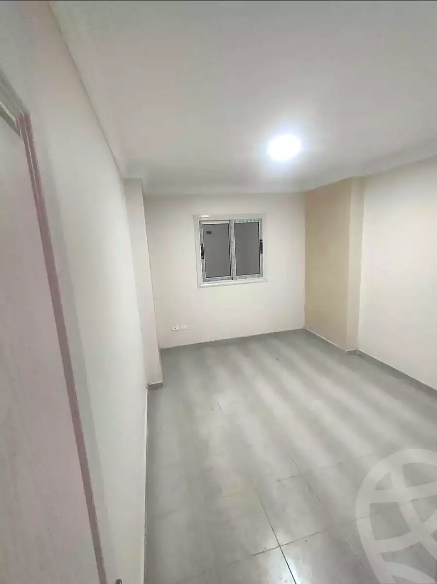 https://aqarmap.com.eg/ar/listing/6885869-for-sale-alexandria-lsywf-city-light-compound