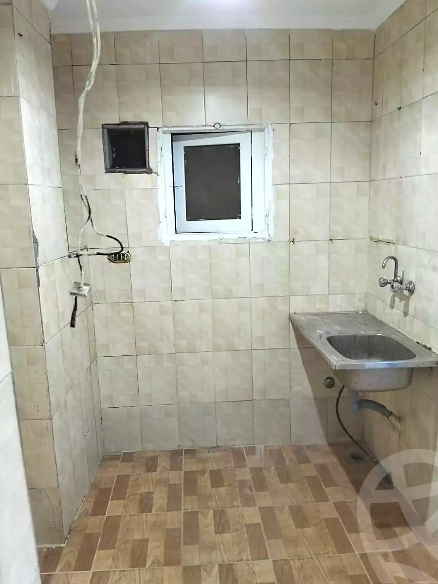 https://aqarmap.com.eg/ar/listing/6886051-for-sale-cairo-helwan-helwan-el-sharkeya-gaafar-st