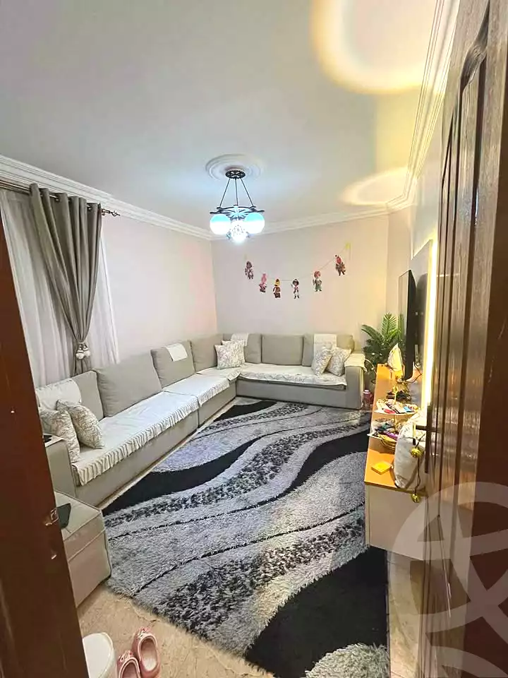https://aqarmap.com.eg/en/listing/6886376-for-sale-alexandria-sydy-bshr-sydy-bshr-qbly-street-24
