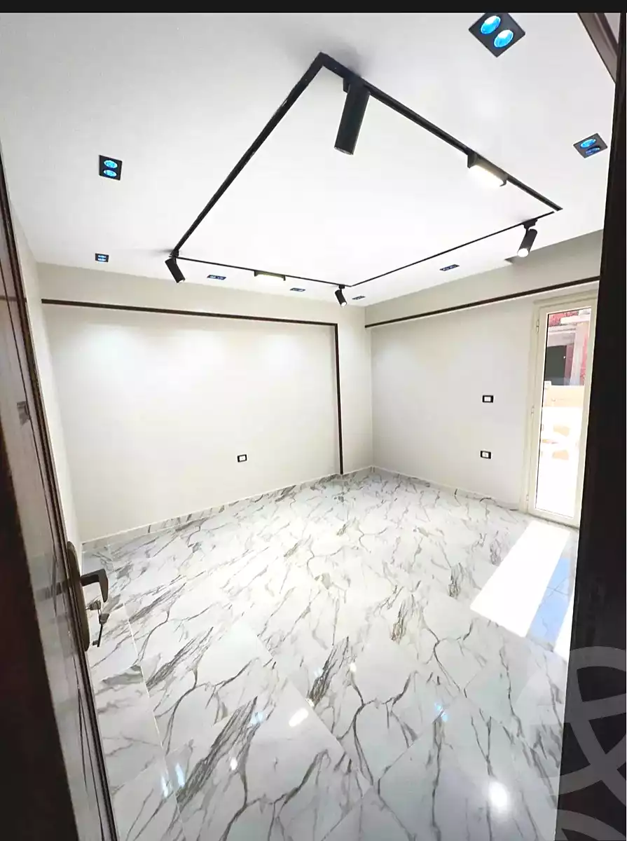 https://aqarmap.com.eg/ar/listing/6886382-for-sale-alexandria-al-agamy-lbytsh-shahr-al-assal-st