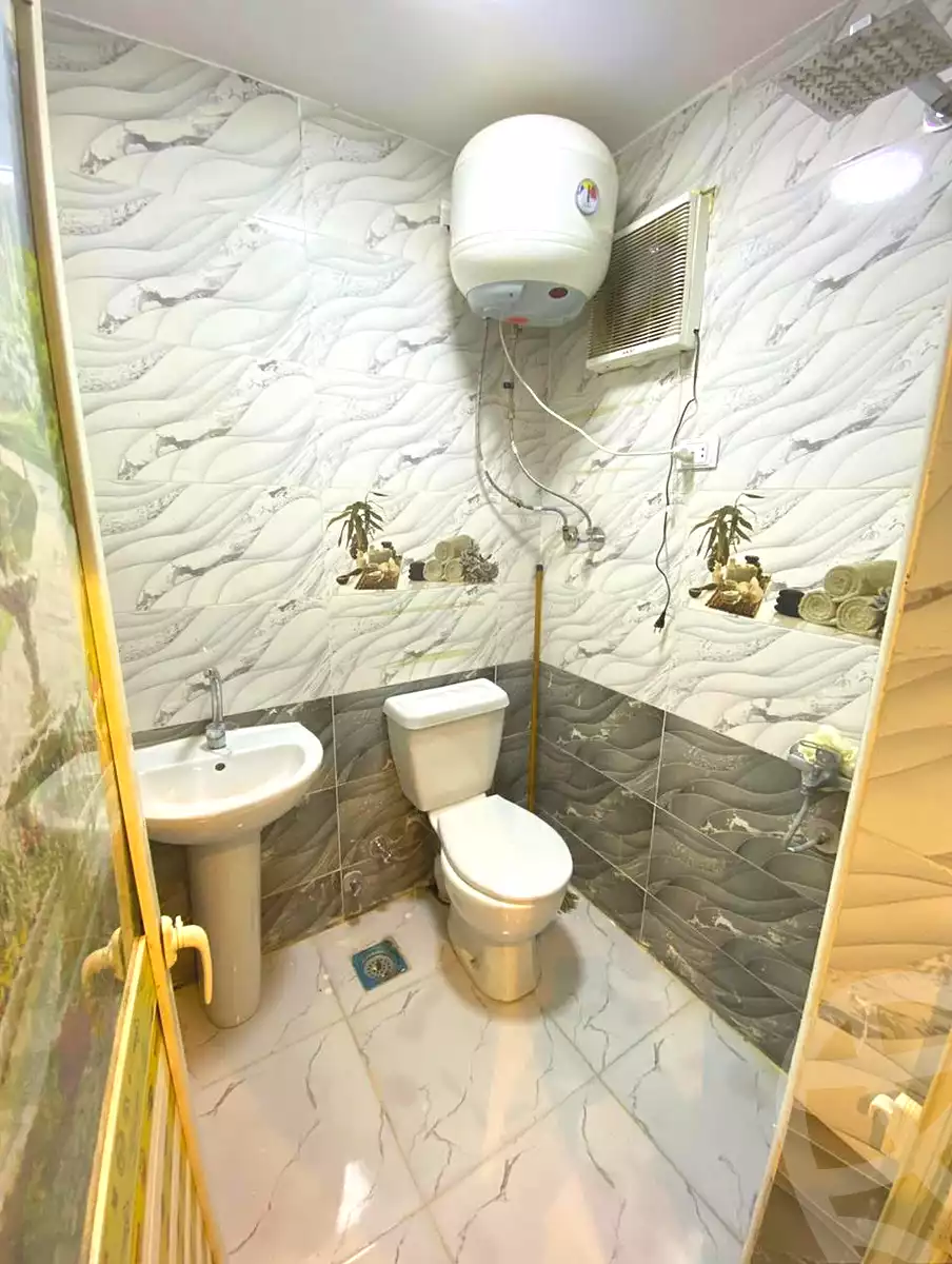 https://aqarmap.com.eg/ar/listing/6886642-for-rent-cairo-6th-of-october-el-ahyaa-neighborhood-1st