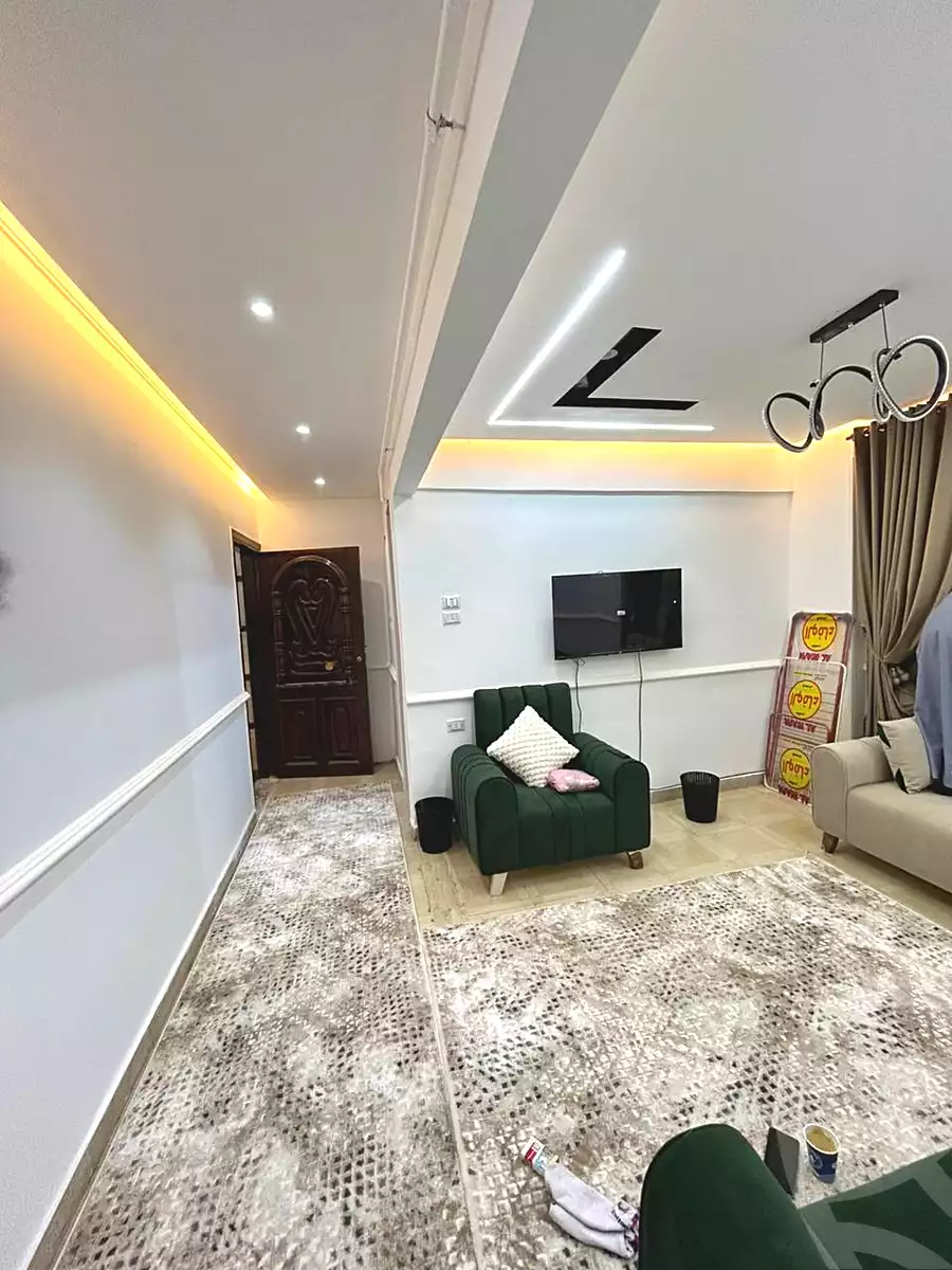 https://aqarmap.com.eg/ar/listing/6886655-for-rent-cairo-6th-of-october-el-ahyaa-neighborhood-1st