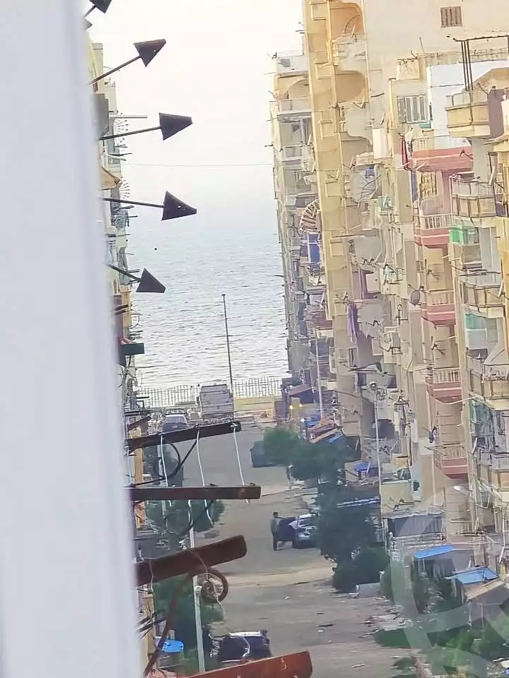 https://aqarmap.com.eg/ar/listing/6886653-for-sale-alexandria-al-agamy-shataa-el-nakheel