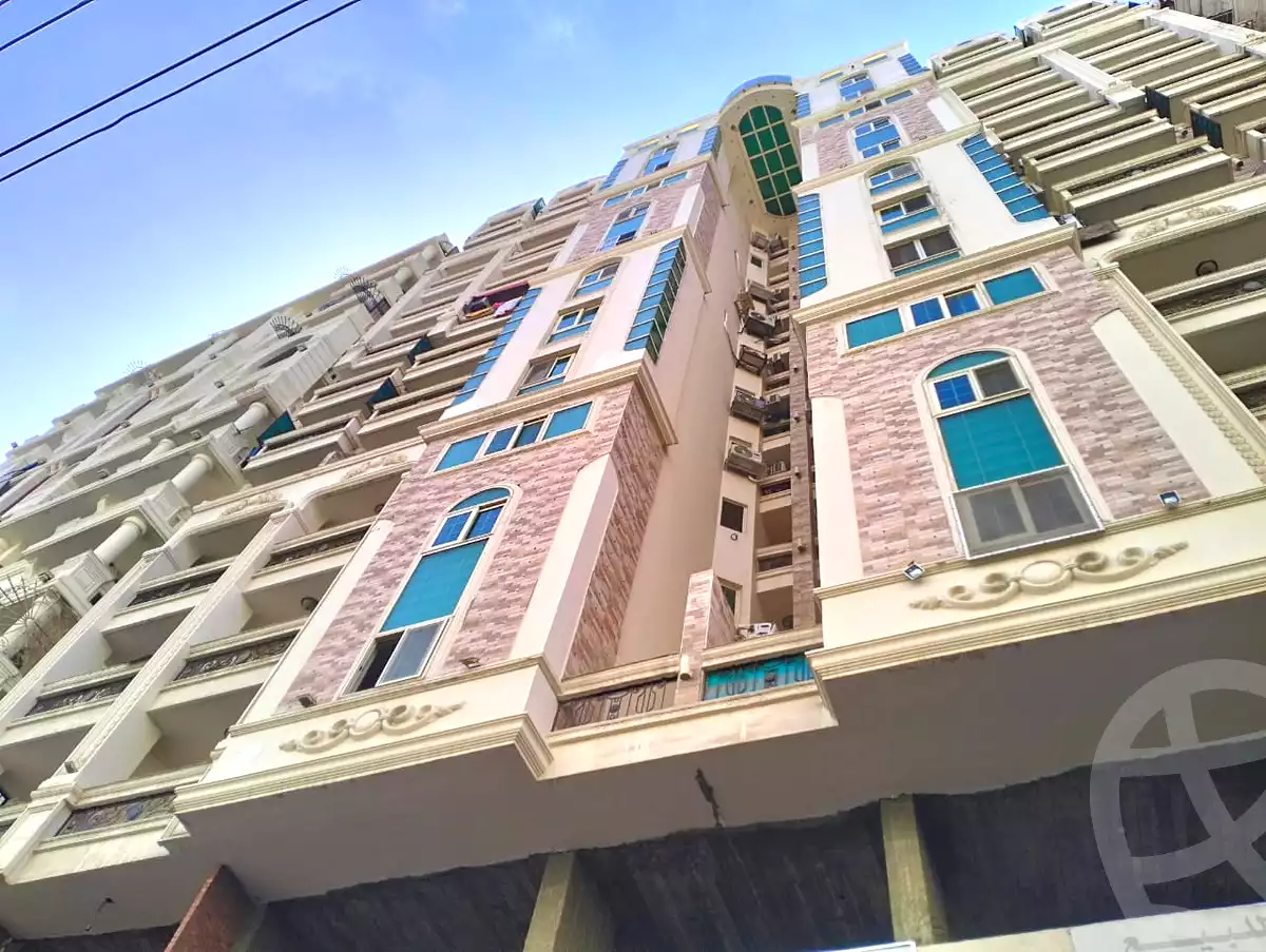 https://aqarmap.com.eg/ar/listing/6886929-for-sale-alexandria-roshdy-shr-hmd-shwqy