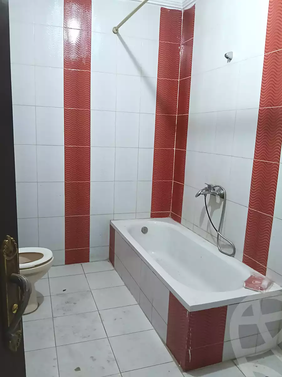 https://aqarmap.com.eg/ar/listing/6886940-for-rent-cairo-ain-shams-jsr-lswys
