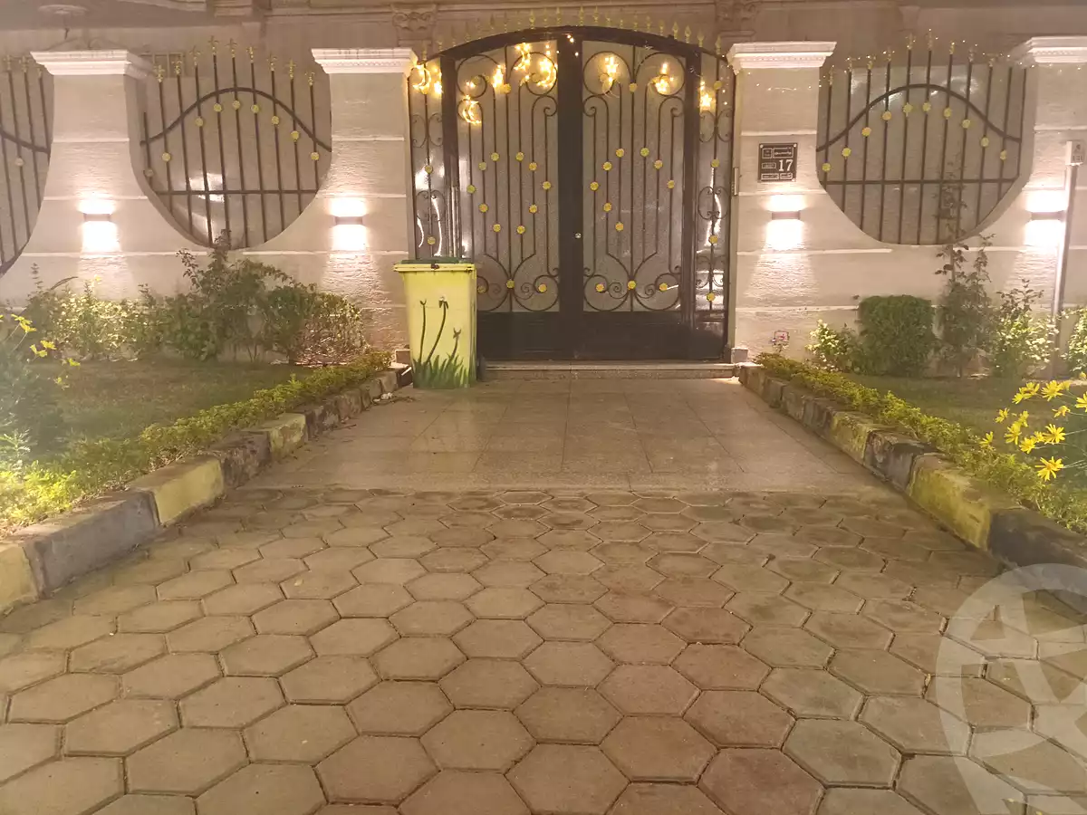 https://aqarmap.com.eg/en/listing/6887058-for-sale-cairo-al-oubour-el-hay-el-khames-samira-mousa-st