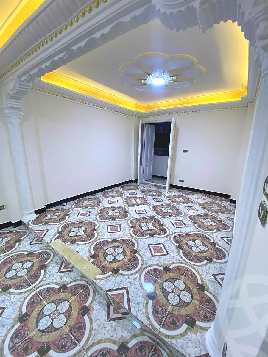 https://aqarmap.com.eg/ar/listing/6887286-for-sale-alexandria-al-agamy-el-hanouvel-el-zahraa-city-st