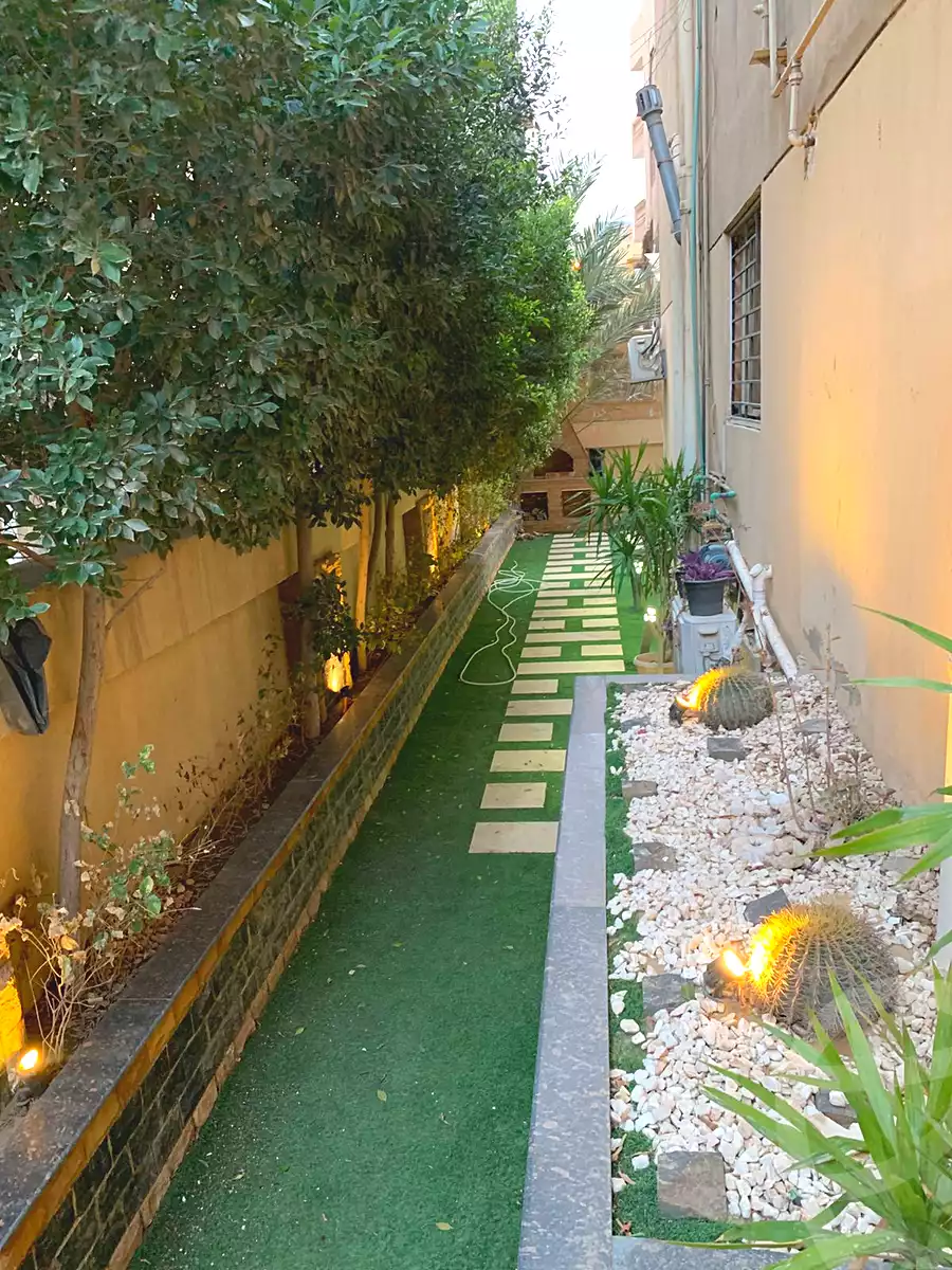https://aqarmap.com.eg/ar/listing/6887367-for-sale-cairo-el-sheikh-zayed-city-el-hay-elthamen-area-1