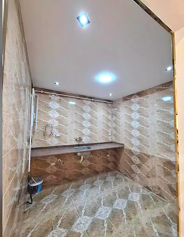 https://aqarmap.com.eg/ar/listing/6887413-for-sale-alexandria-sydy-bshr-sydy-bshr-bhry