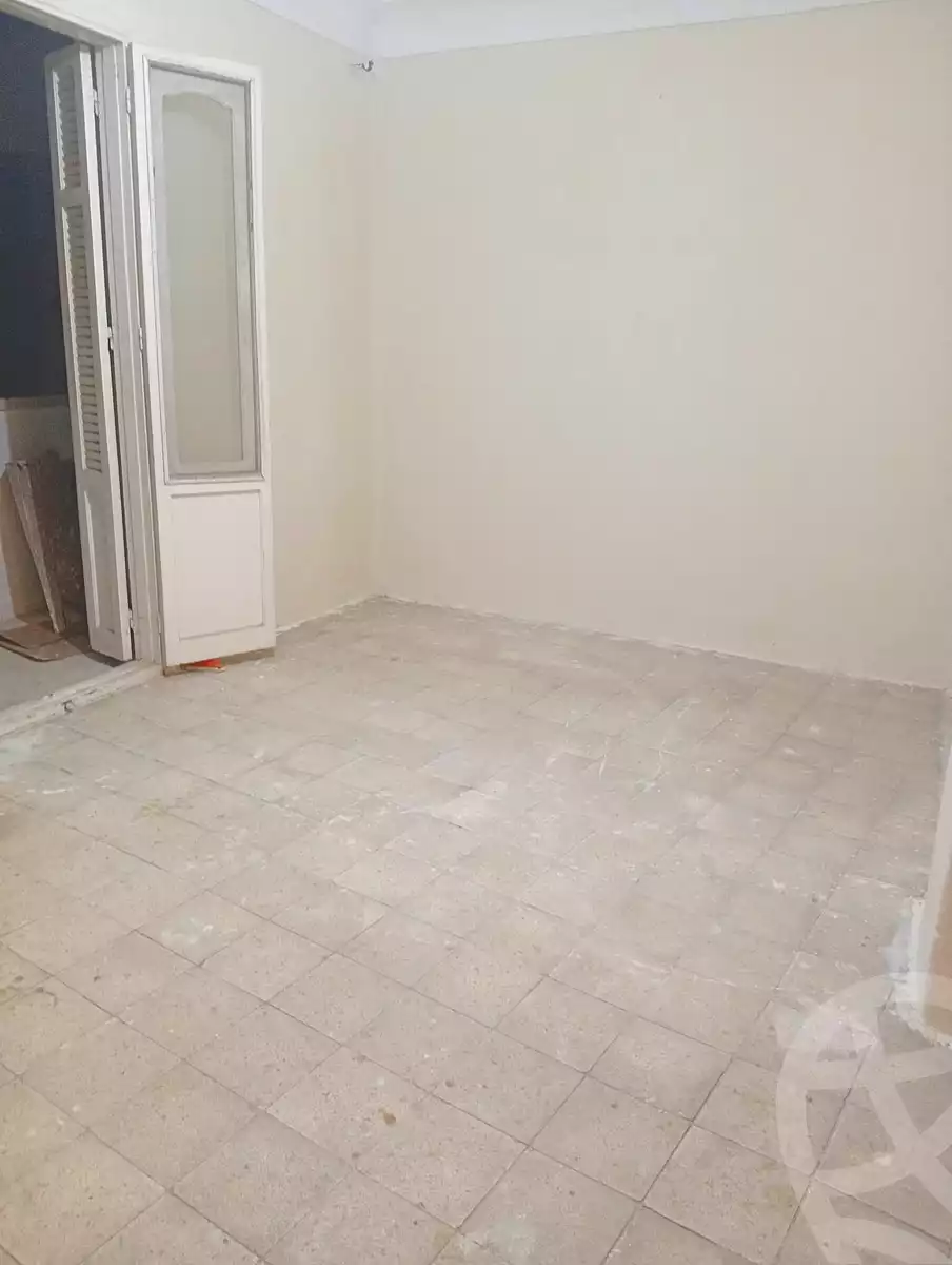 https://aqarmap.com.eg/en/listing/6887779-for-sale-alexandria-el-asafra-shr-45