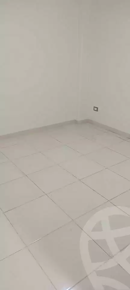 https://aqarmap.com.eg/ar/listing/6888068-for-sale-alexandria-sydy-bshr-sydy-bshr-bhry-shr-mhmwd-l-yswy