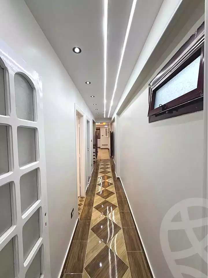 https://aqarmap.com.eg/ar/listing/6888190-for-sale-alexandria-el-asafra-l-sfr-bhry
