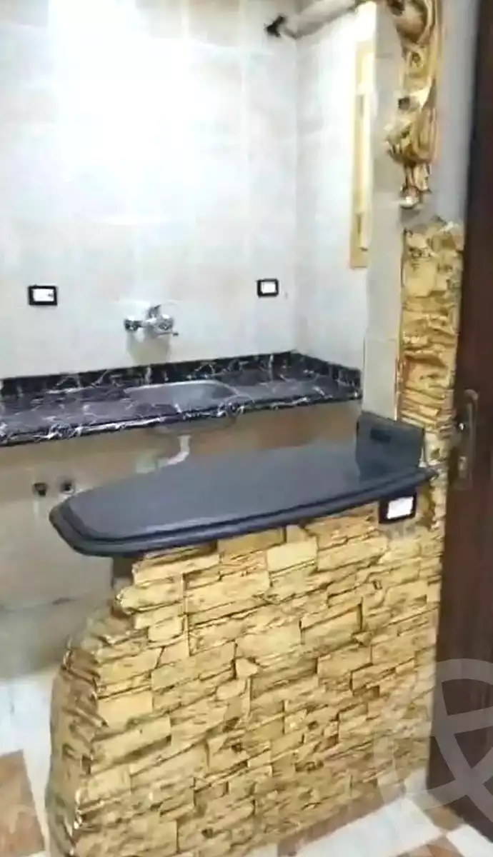 https://aqarmap.com.eg/en/listing/6888296-for-sale-alexandria-sydy-bshr