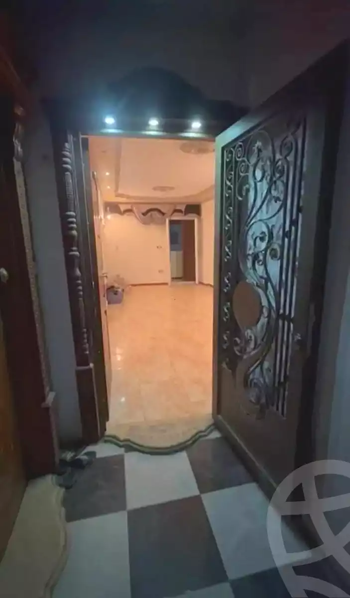 https://aqarmap.com.eg/en/listing/6888310-for-sale-alexandria-lsywf-el-falki