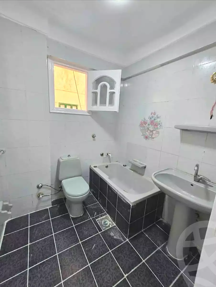 https://aqarmap.com.eg/en/listing/6888735-for-sale-alexandria-al-agamy-shataa-el-nakheel