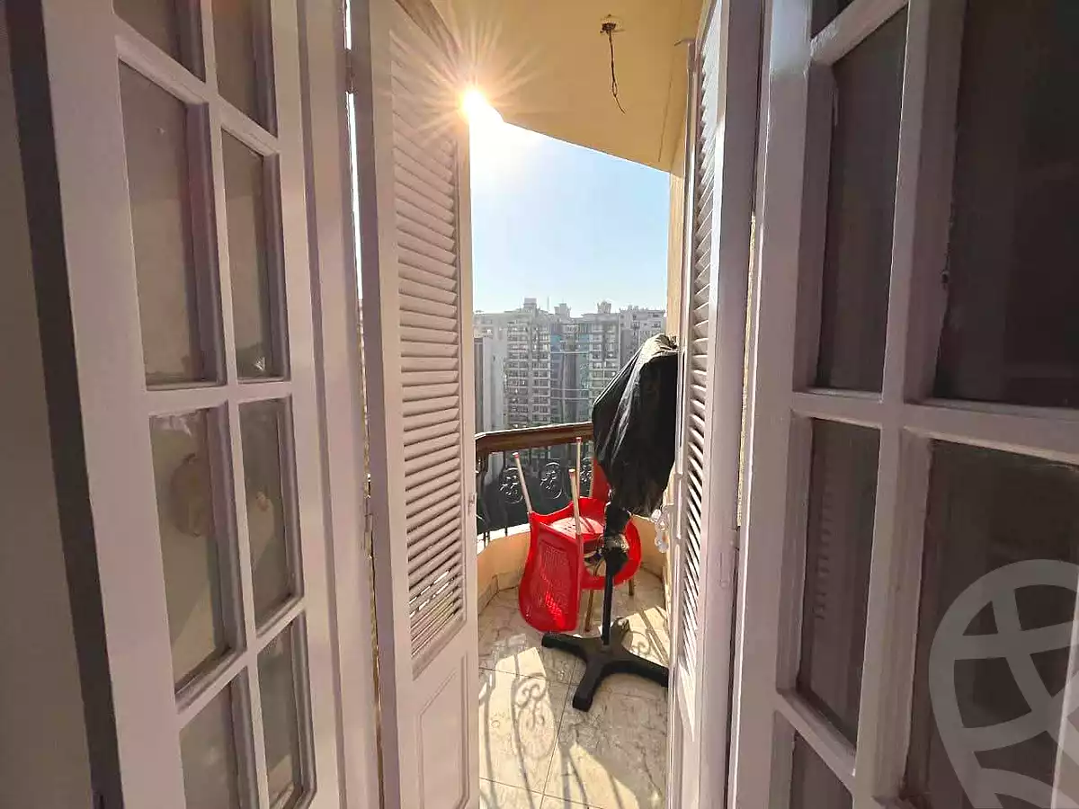https://aqarmap.com.eg/ar/listing/6888799-for-sale-alexandria-ganaklis