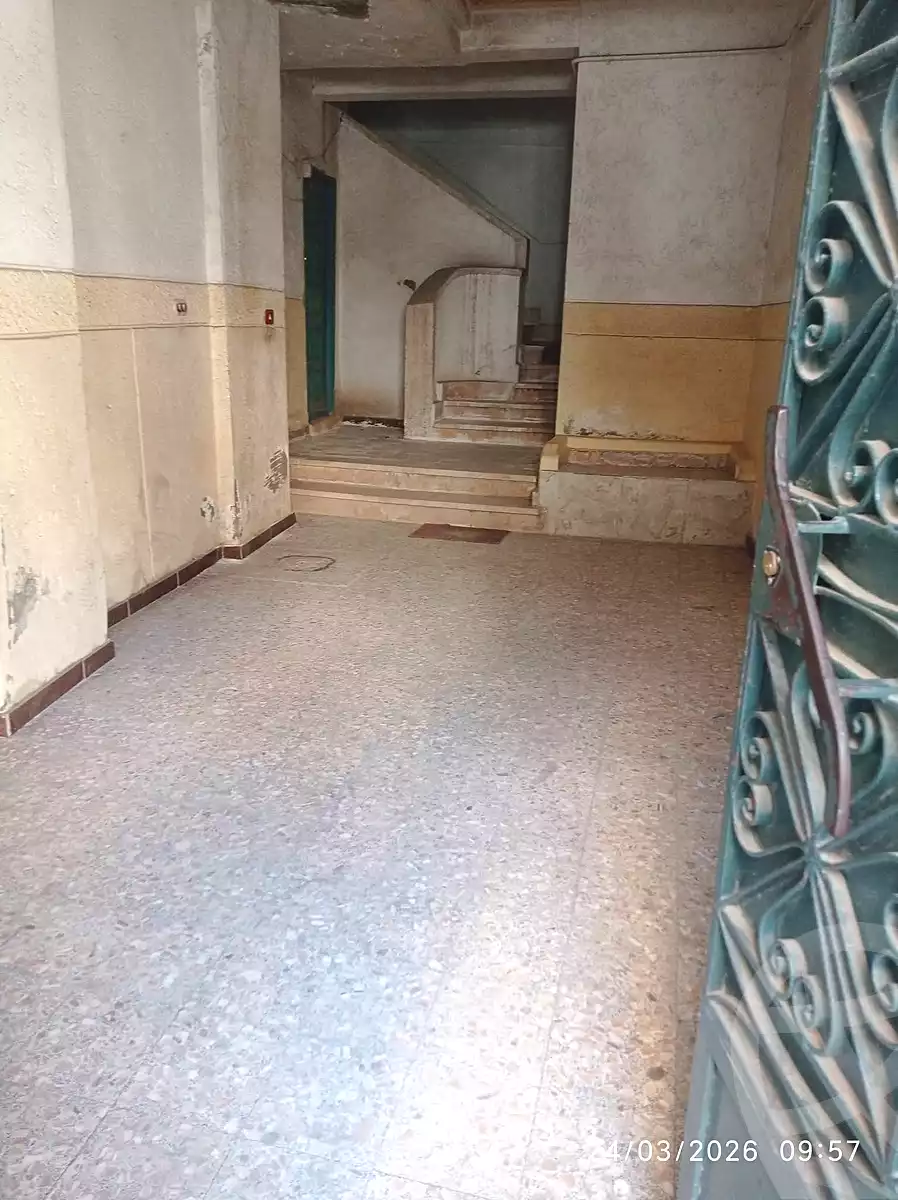 https://aqarmap.com.eg/en/listing/6888800-for-sale-alexandria-sydy-bshr-sydy-bshr-qbly-street-30
