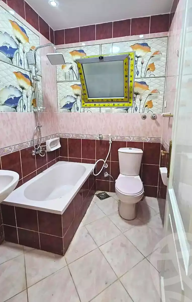https://aqarmap.com.eg/ar/listing/6888966-for-sale-alexandria-sydy-bshr-sydy-bshr-bhry-mohamed-el-srafi-st.