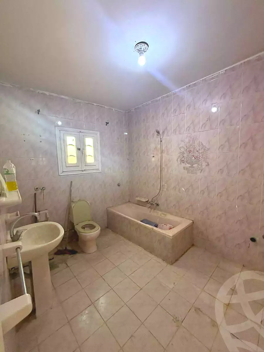 https://aqarmap.com.eg/en/listing/6889403-for-rent-alexandria-al-agamy-lbytsh