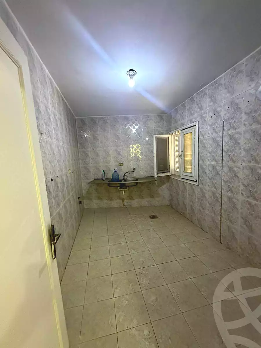 https://aqarmap.com.eg/en/listing/6889403-for-rent-alexandria-al-agamy-lbytsh
