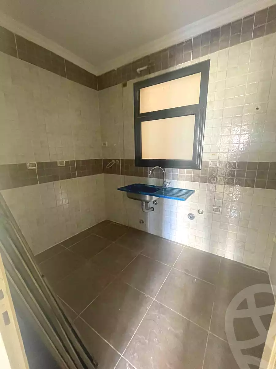 https://aqarmap.com.eg/ar/listing/6889569-for-rent-cairo-new-administrative-capital-r7-celia-mntq-l-mrt-4