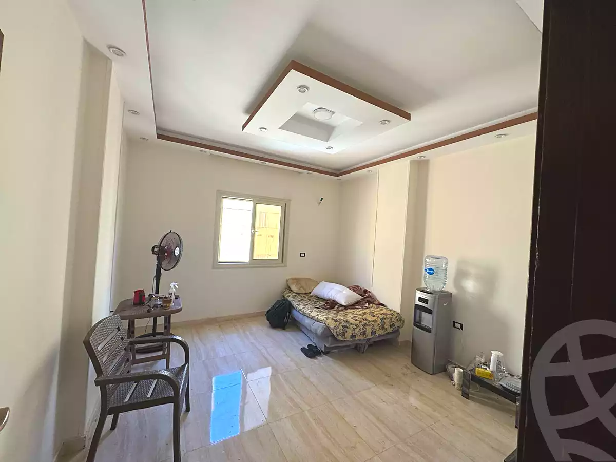 https://aqarmap.com.eg/en/listing/6889675-for-sale-cairo-6th-of-october-el-ahyaa-neighborhood-2nd-divided-from-al-kafrawei-st