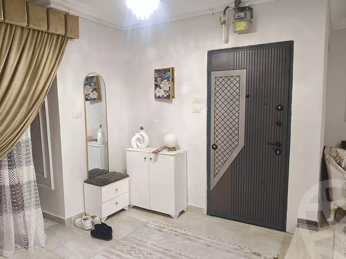 https://aqarmap.com.eg/en/listing/6889918-for-sale-alexandria-al-agamy-el-hanouvel-kasr-al-quiri-st-1