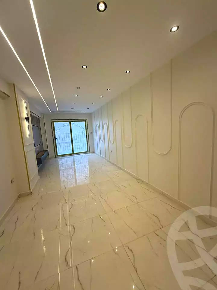 https://aqarmap.com.eg/en/listing/6889986-for-sale-alexandria-al-agamy-lbytsh-bianchiii