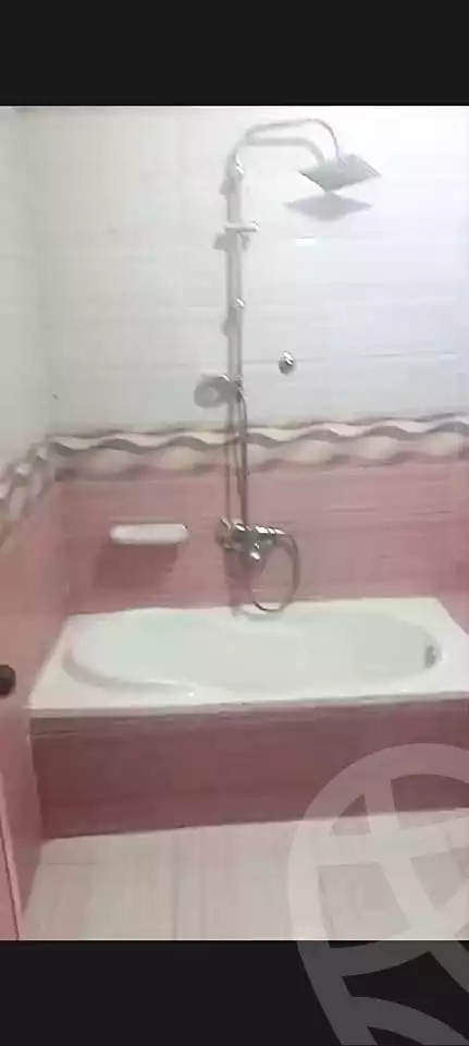 https://aqarmap.com.eg/en/listing/6890297-for-sale-alexandria-sydy-bshr-sydy-bshr-qbly-el-tawba-mosque-st