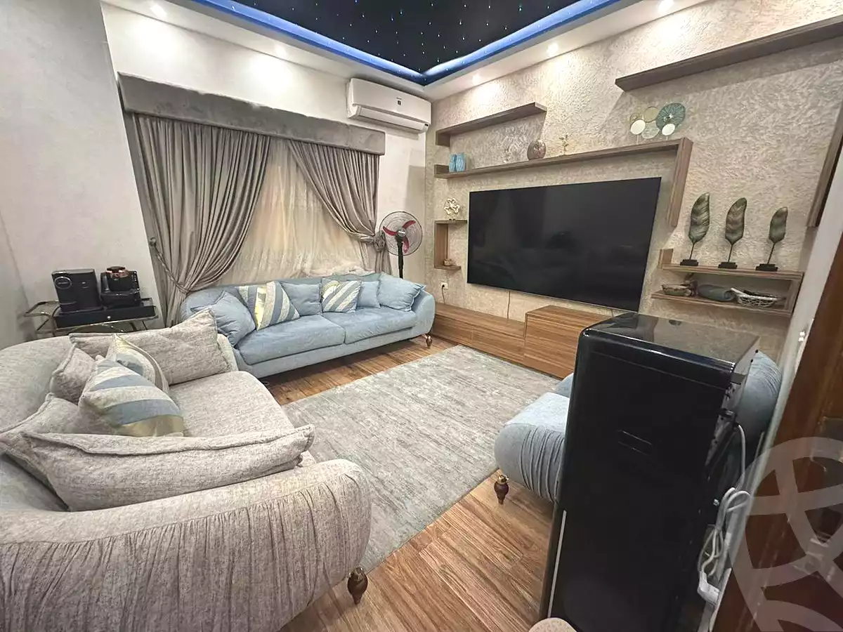 https://aqarmap.com.eg/en/listing/6890599-for-sale-cairo-new-cairo-el-ahyaa-second-neighborhood-street-1