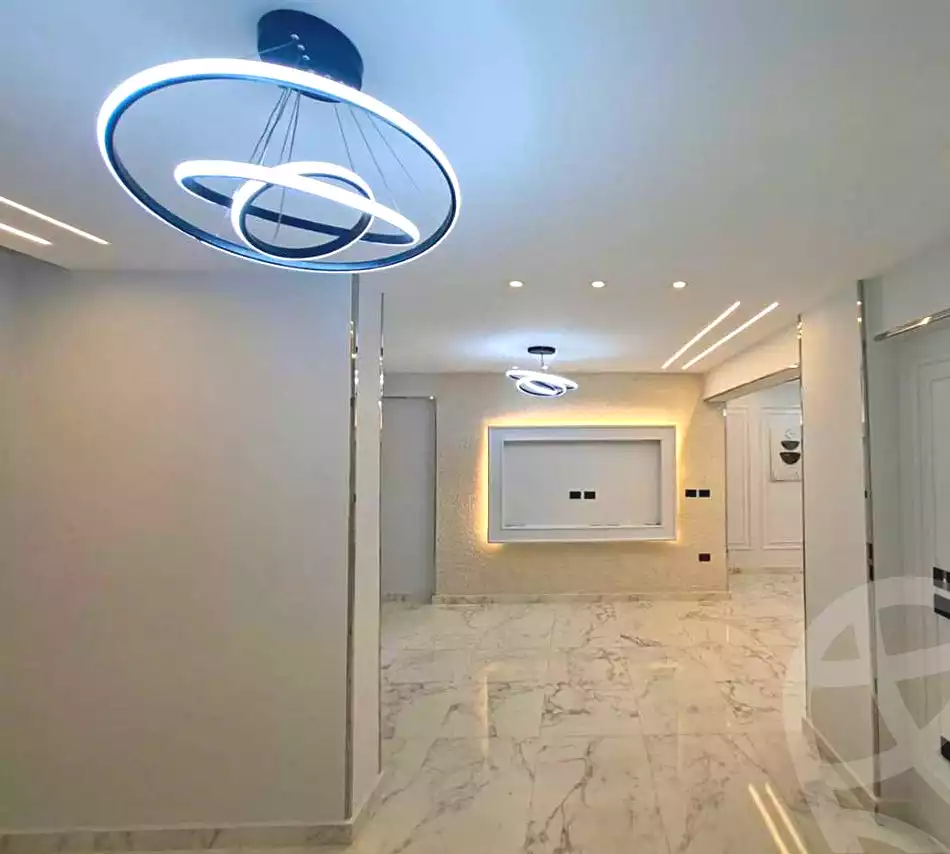 https://aqarmap.com.eg/ar/listing/6890651-for-sale-alexandria-sydy-bshr-sydy-bshr-qbly-omar-ibn-abd-el-aziz-st