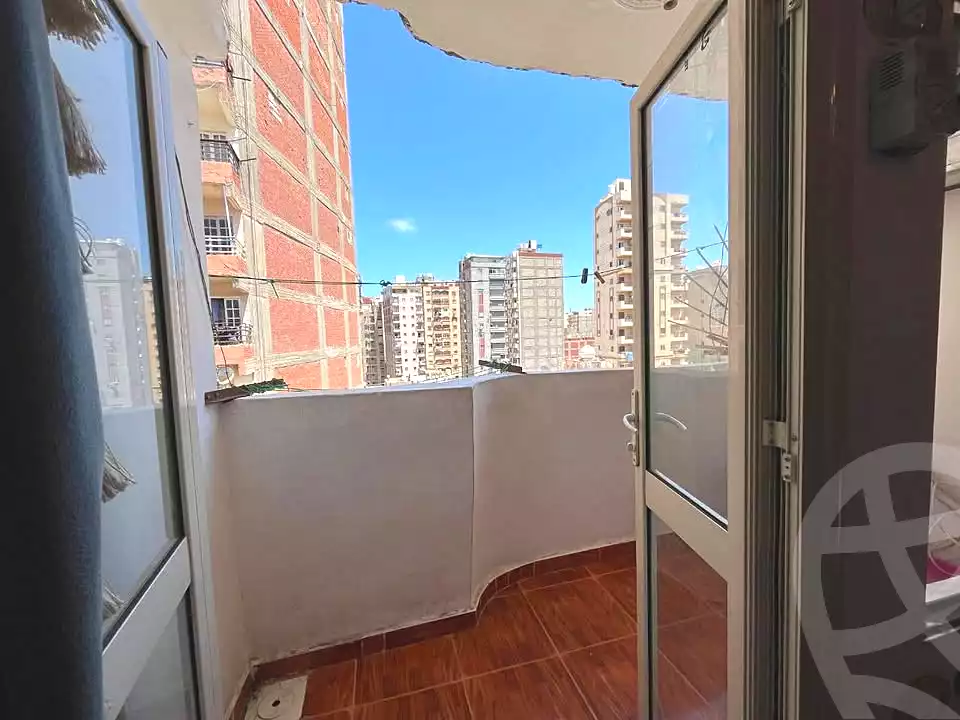 https://aqarmap.com.eg/ar/listing/6890976-for-sale-alexandria-el-asafra-salman-el-farsi-st