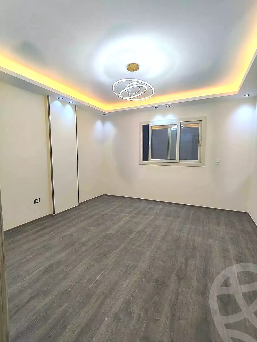 https://aqarmap.com.eg/en/listing/6890986-for-sale-alexandria-sydy-bshr-sydy-bshr-bhry