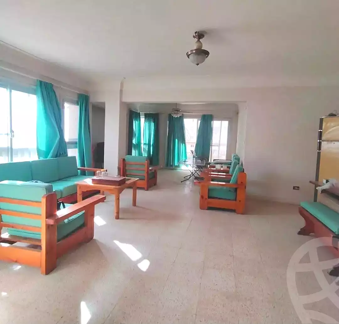 https://aqarmap.com.eg/en/listing/6891322-for-sale-alexandria-al-agamy-lbytsh-bianchiii-el-arbaeen-st