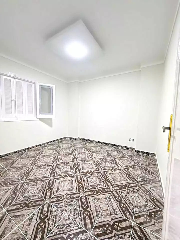 https://aqarmap.com.eg/en/listing/6891784-for-sale-alexandria-al-agamy-shataa-el-nakheel