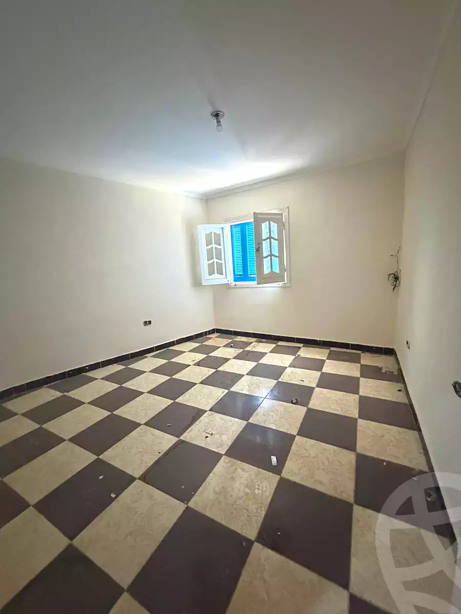 https://aqarmap.com.eg/en/listing/6892107-for-rent-alexandria-al-agamy-lbytsh