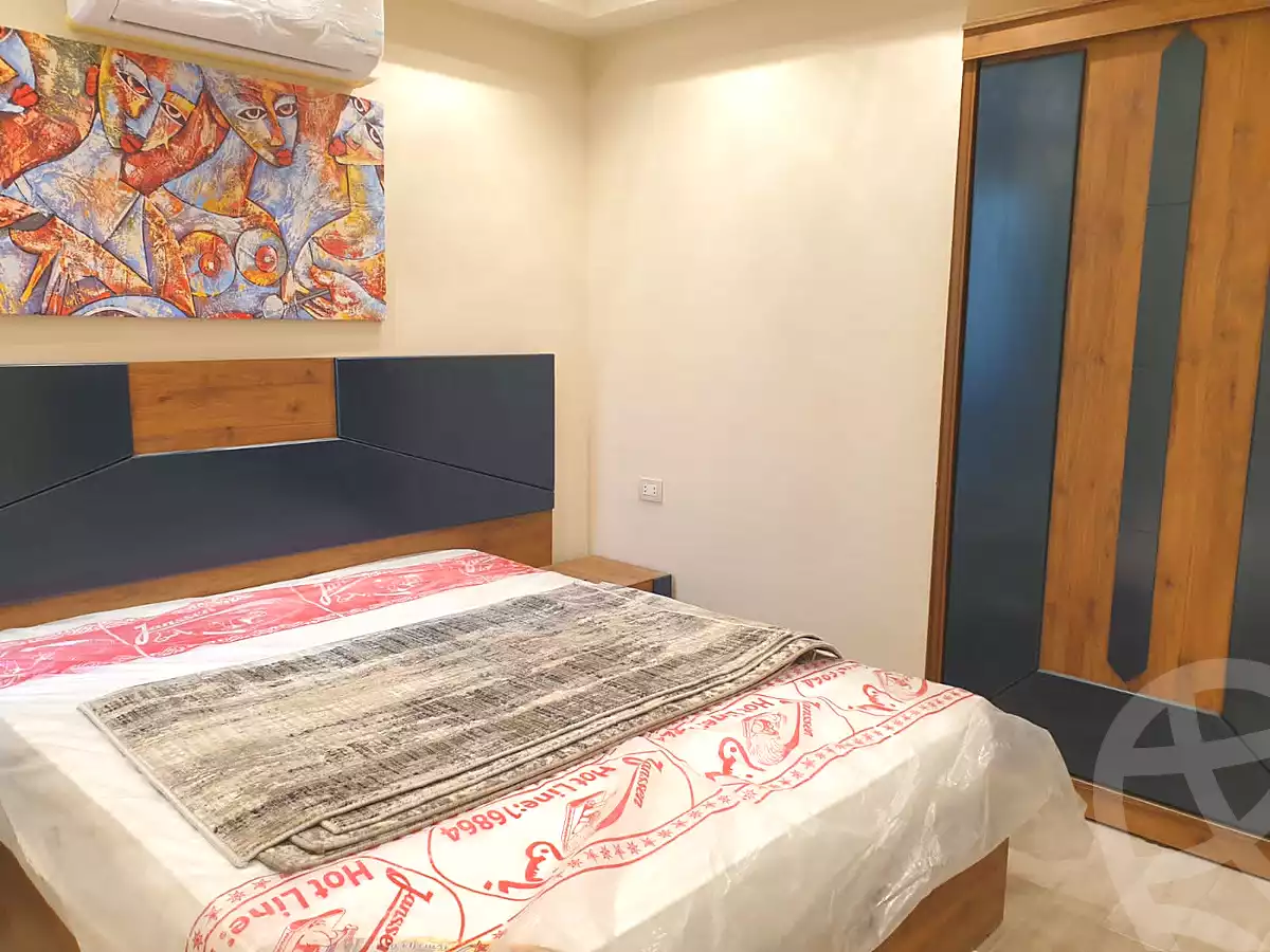 https://aqarmap.com.eg/en/listing/6892102-for-rent-cairo-new-cairo-compounds-mountain-view-hyde-park