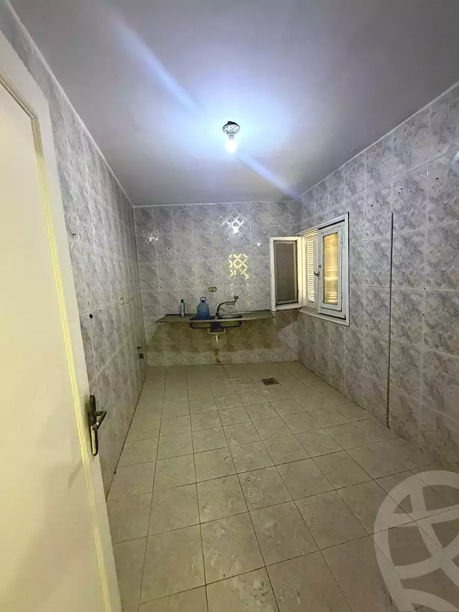 https://aqarmap.com.eg/ar/listing/6892208-for-rent-alexandria-al-agamy-lbytsh