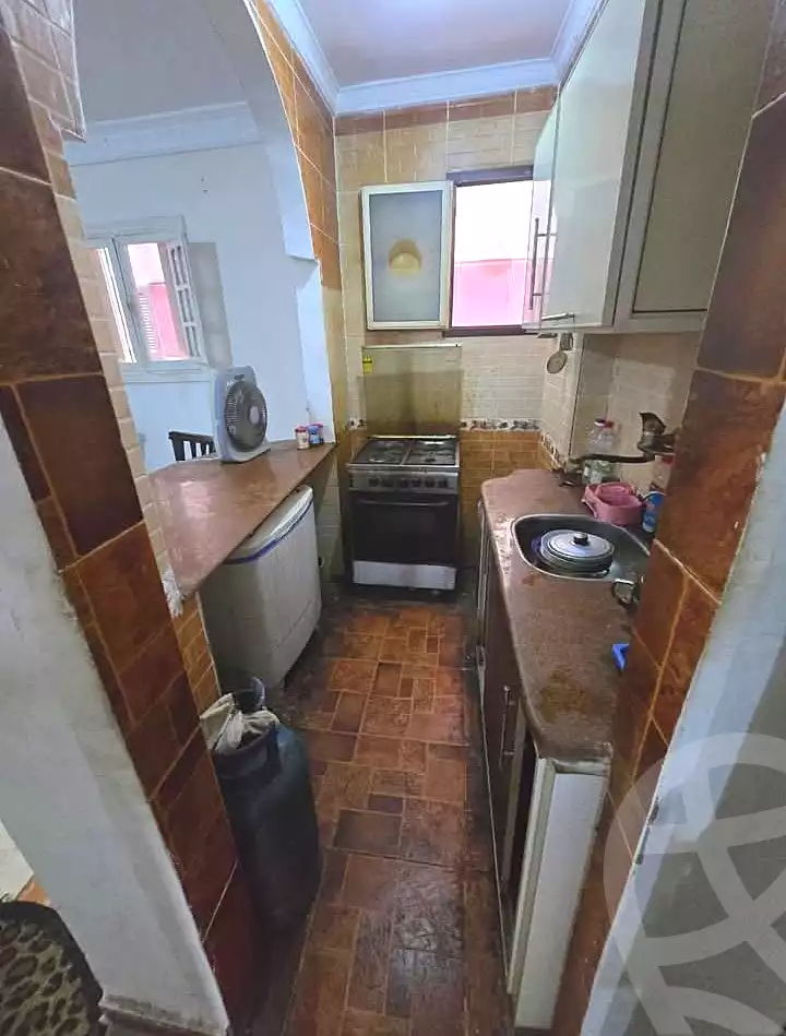 https://aqarmap.com.eg/ar/listing/6892383-for-sale-alexandria-sydy-bshr-sydy-bshr-bhry-gamal-abd-el-nasir-st
