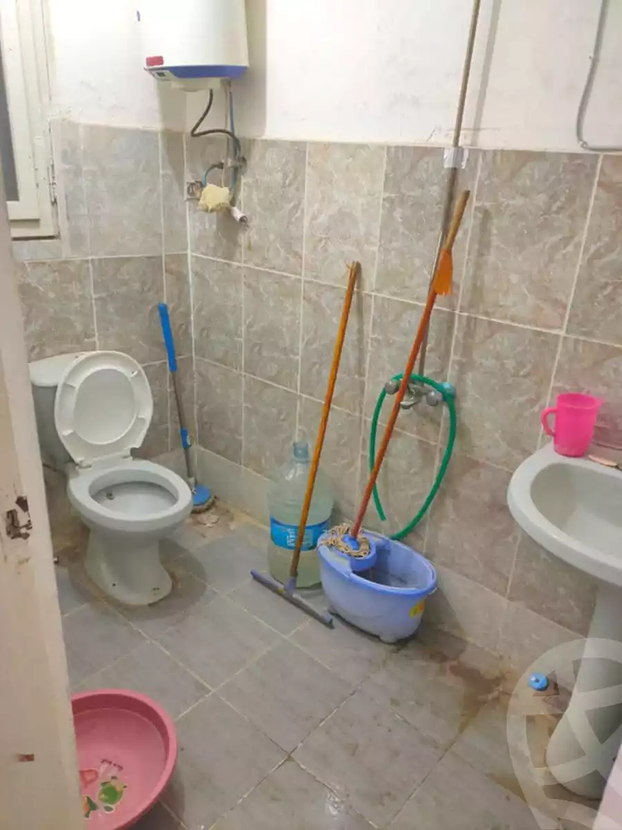 https://aqarmap.com.eg/en/listing/6892574-for-sale-alexandria-al-agamy-bw-ywsf-hosni-mubarak-st