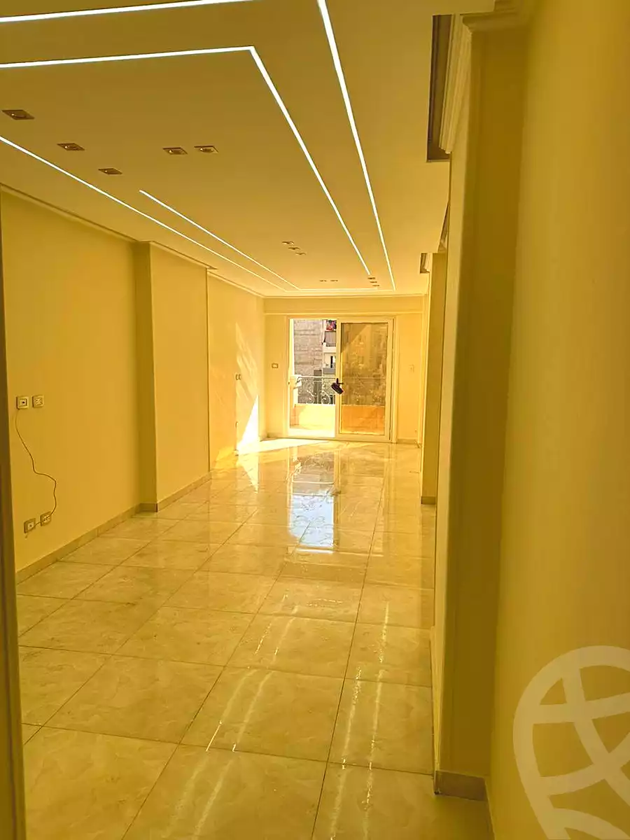 https://aqarmap.com.eg/ar/listing/6892638-for-sale-alexandria-sydy-bshr-sydy-bshr-bhry