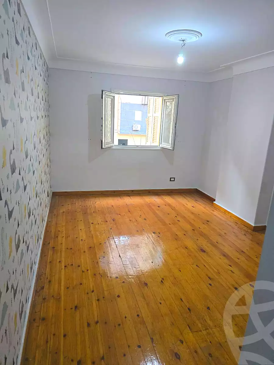 https://aqarmap.com.eg/ar/listing/6892671-for-sale-alexandria-ganaklis