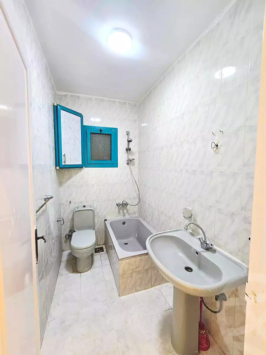 https://aqarmap.com.eg/en/listing/6892849-for-sale-alexandria-al-agamy-shataa-el-nakheel