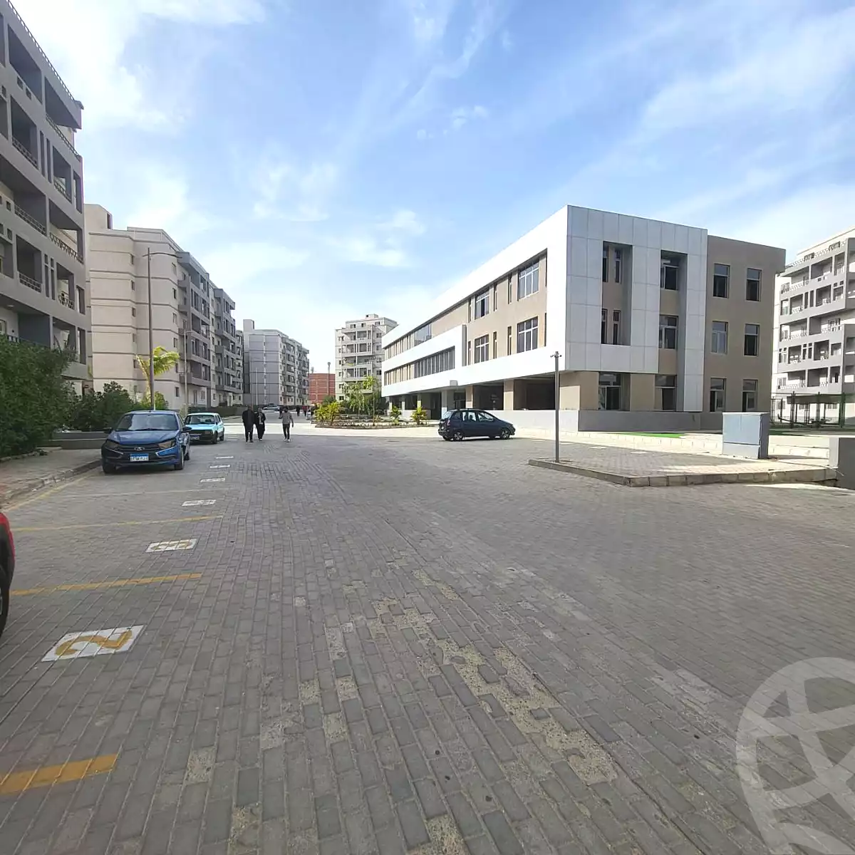 https://aqarmap.com.eg/ar/listing/6892864-for-sale-cairo-6th-of-october-hadaeq-october-compounds-sun-capital