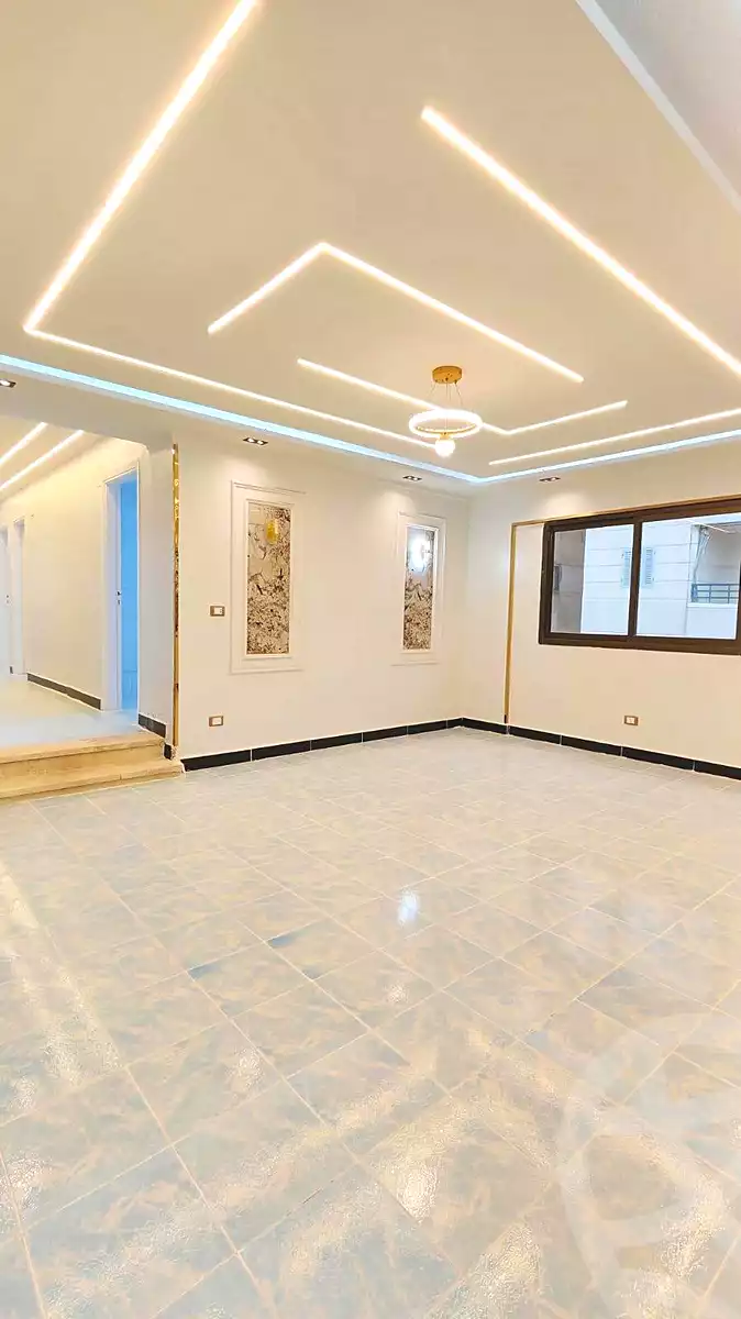 https://aqarmap.com.eg/ar/listing/6892884-for-sale-alexandria-al-agamy-shataa-el-nakheel