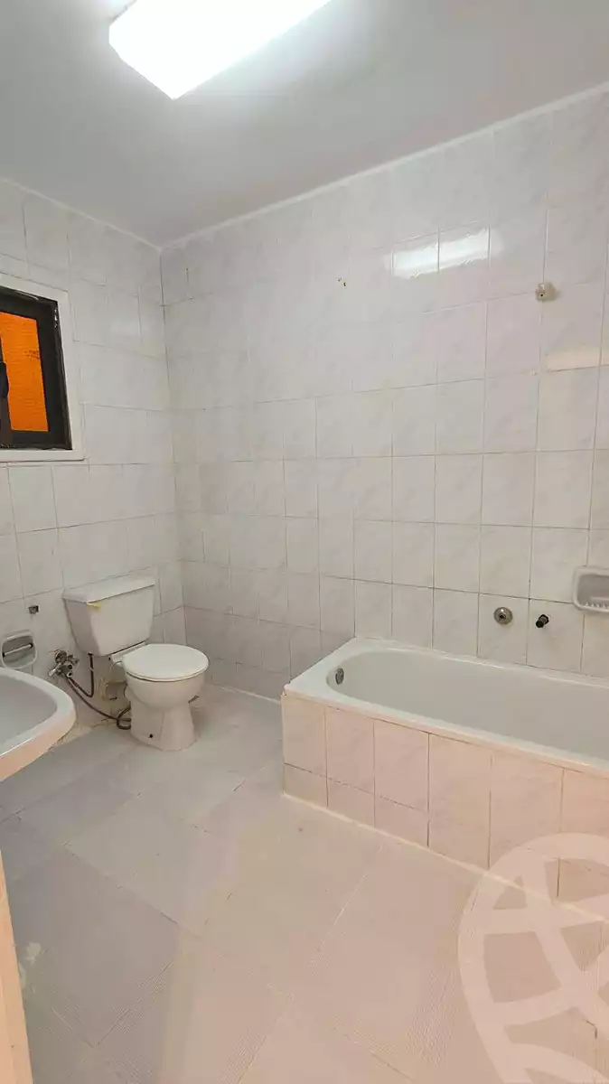 https://aqarmap.com.eg/ar/listing/6892884-for-sale-alexandria-al-agamy-shataa-el-nakheel