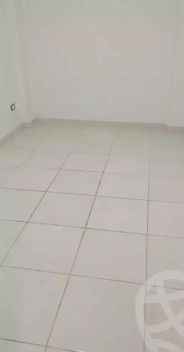 https://aqarmap.com.eg/ar/listing/6892917-for-sale-alexandria-sydy-bshr-sydy-bshr-bhry-shr-mhmwd-l-yswy