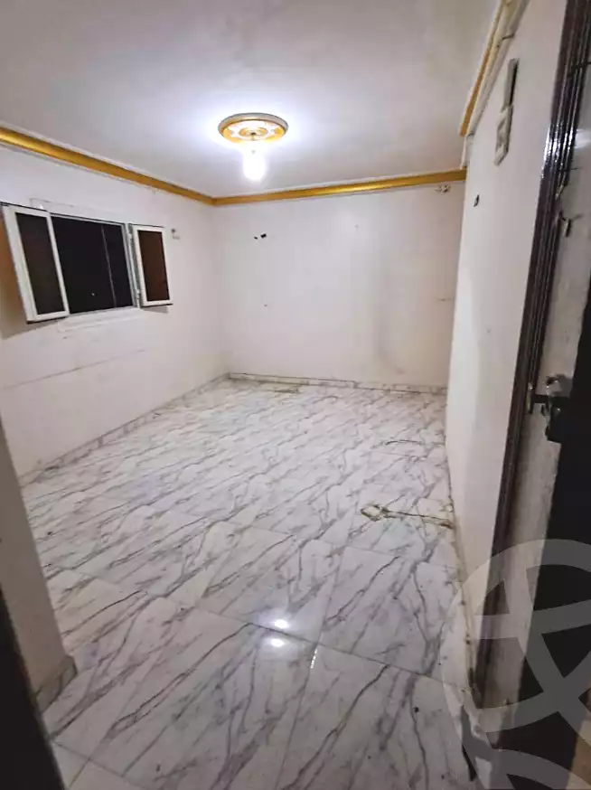 https://aqarmap.com.eg/en/listing/6893108-for-sale-alexandria-sydy-bshr-sydy-bshr-qbly-street-17